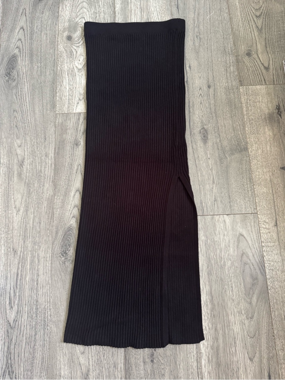 Princess Polly - Ribbed Maxi Skirt w/ Slit in Black